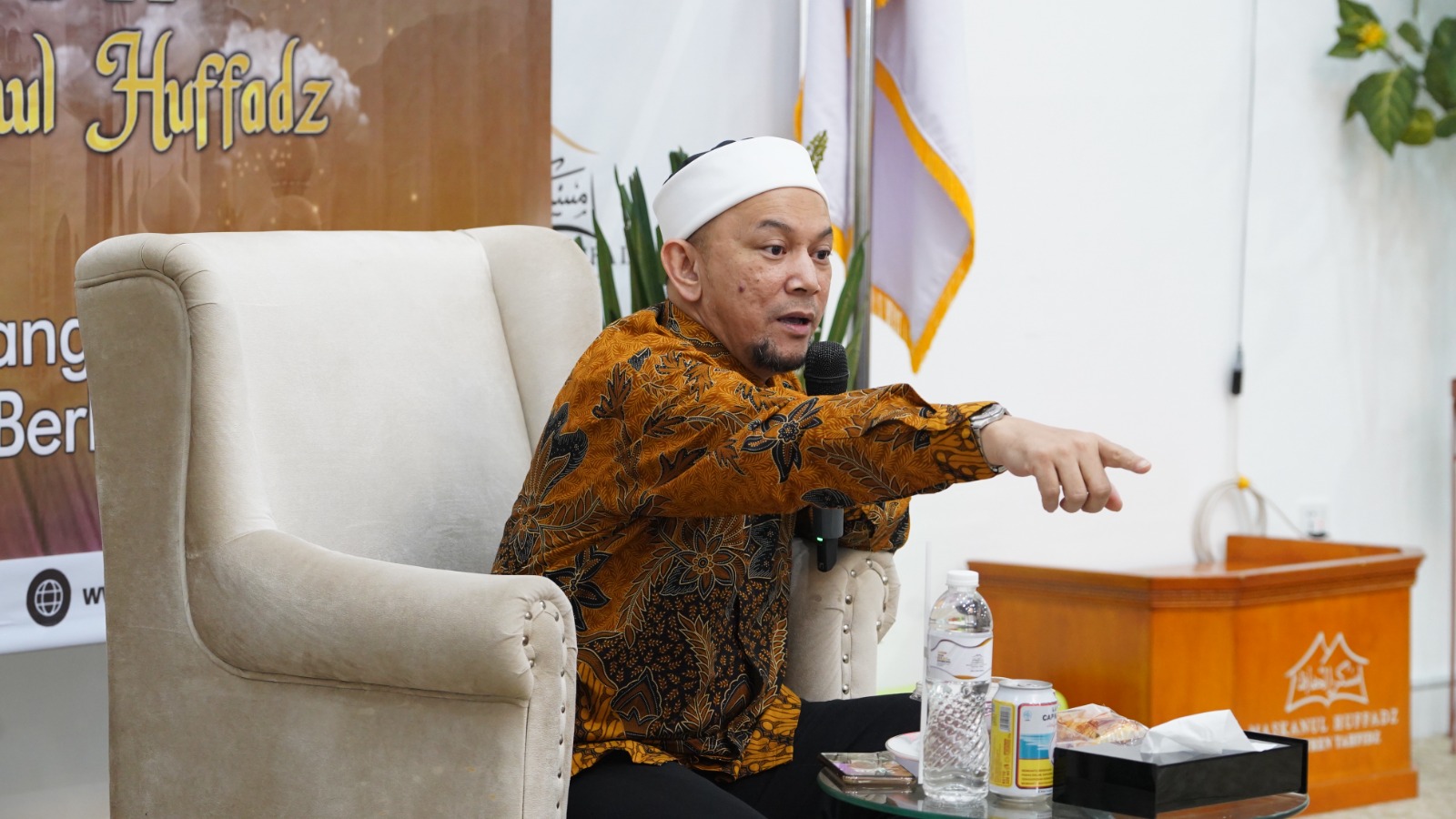 Santri Unjuk Diri, Waktunya Dunia Perfilman Jadi Mimbar Dakwah Ujar Ustadz Erick Yusuf