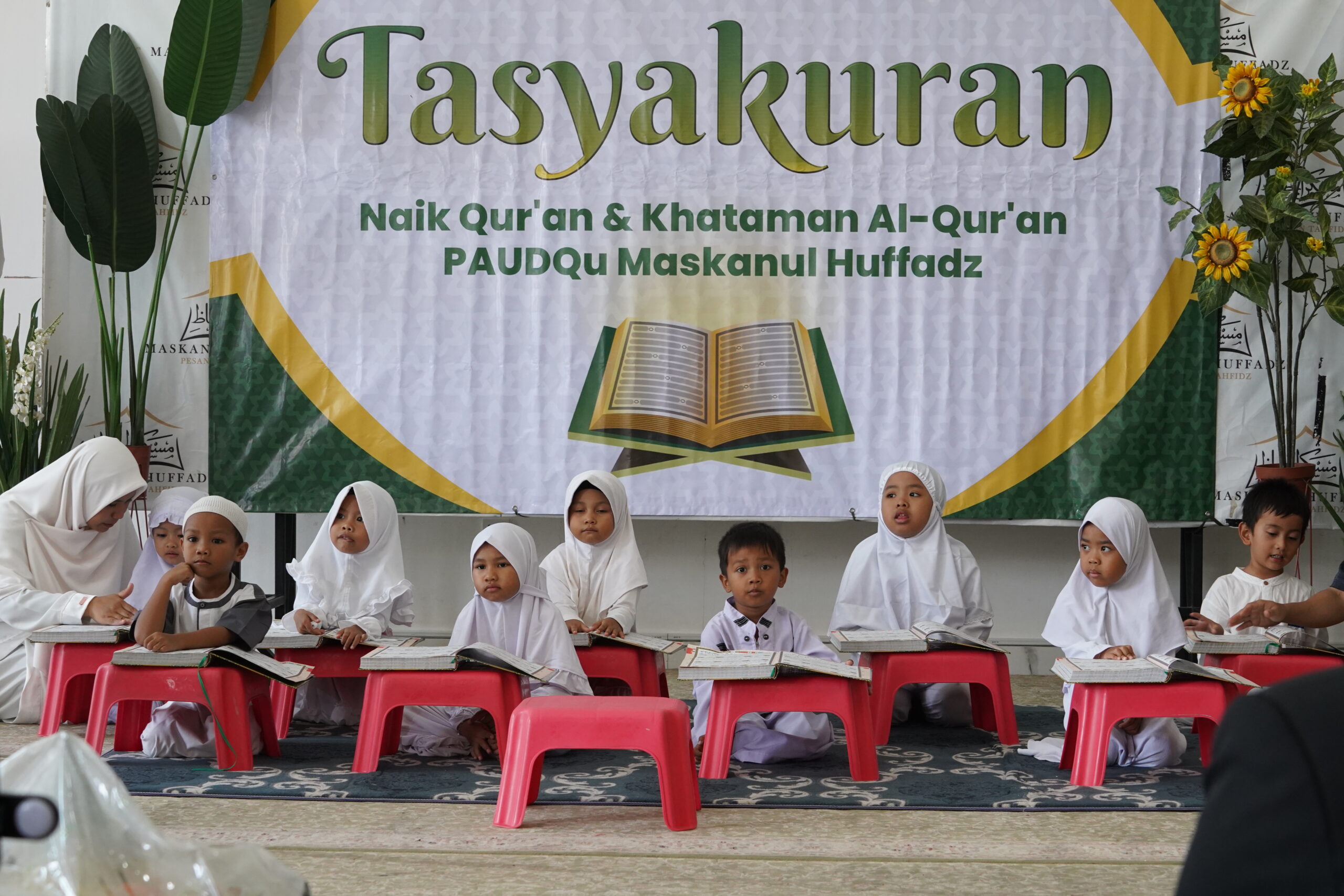 10 Santri PaudQu Maffaz Berhasil Khataman Iqra dan Al-Qur’an, Langkah Awal Menuju Generasi Qur’ani