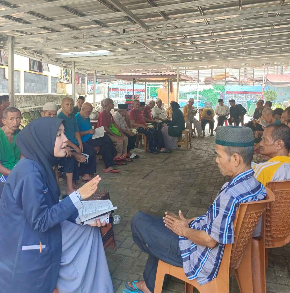 Pengabdian Masyarakat, Santri PDQ Ikut Kegiatan Mengajar Bersama UPM