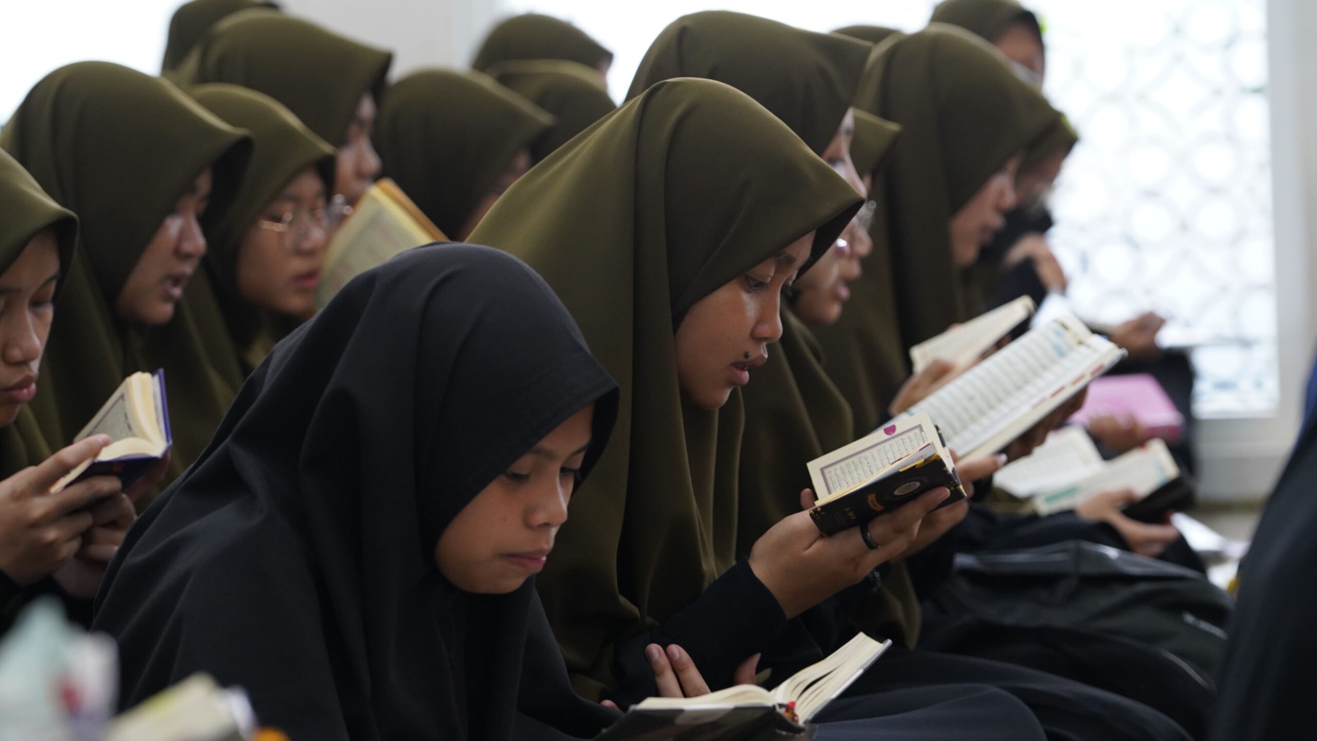 Memaknai Resolusi Jihad Bagi Santri di Abad-21