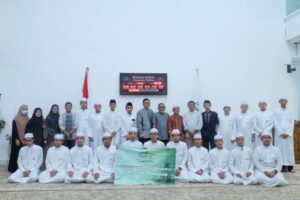 foto bersama orang tua asuh