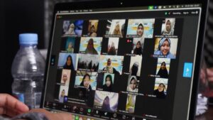 peserta kajian literasi internasional